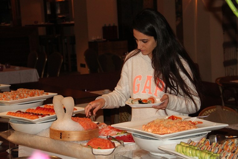 Sushi Night at Wok Wok 